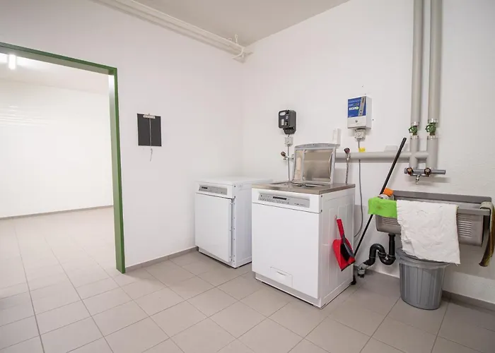 Rehwiesa C24 - Alpenstudio Mit Weisshornblick - Hallenbad-by Arosa